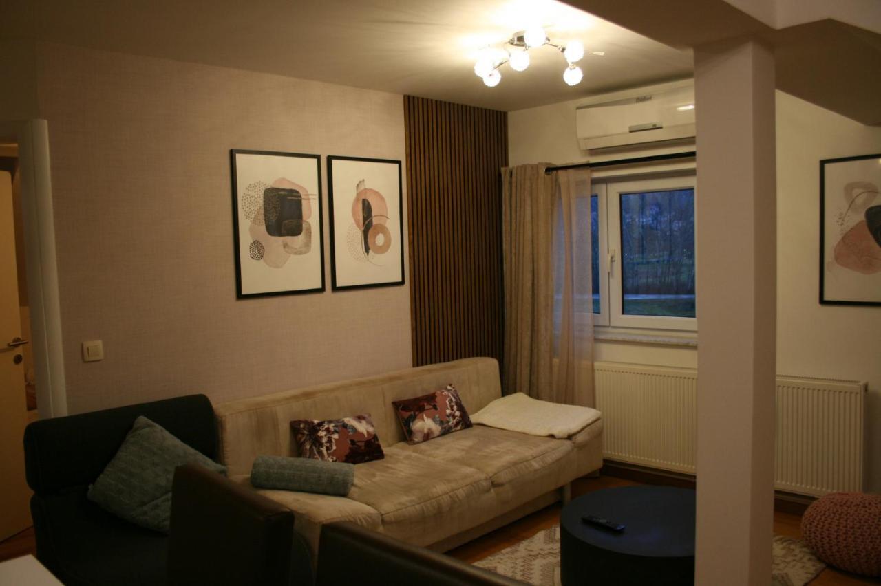 Appartement Kaj-Lux à Tuheljske Toplice Extérieur photo