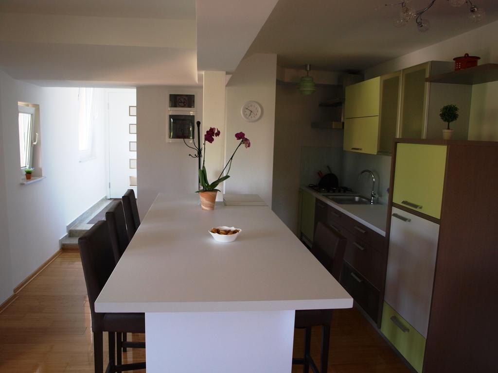 Appartement Kaj-Lux à Tuheljske Toplice Extérieur photo